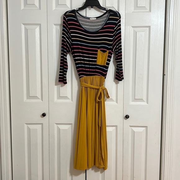 Reb in J Multicolored Striped Mustard Yellow Size Large Womens Modest Maxi Dress - Picture 2 of 8